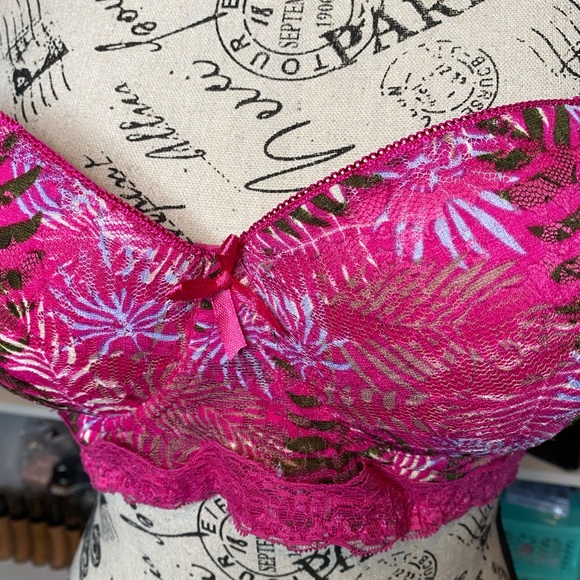 🔥Floral longline bra🔥!! - Picture 4 of 6